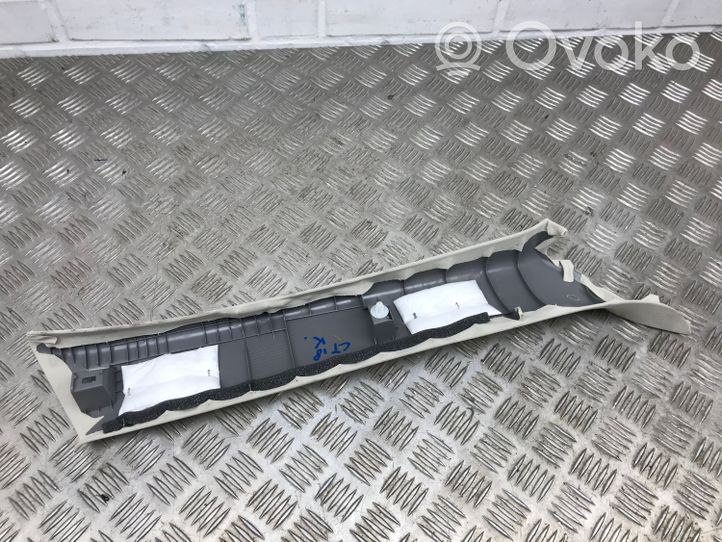 Lexus CT 200H Muu kynnyksen/pilarin verhoiluelementti 6222076010