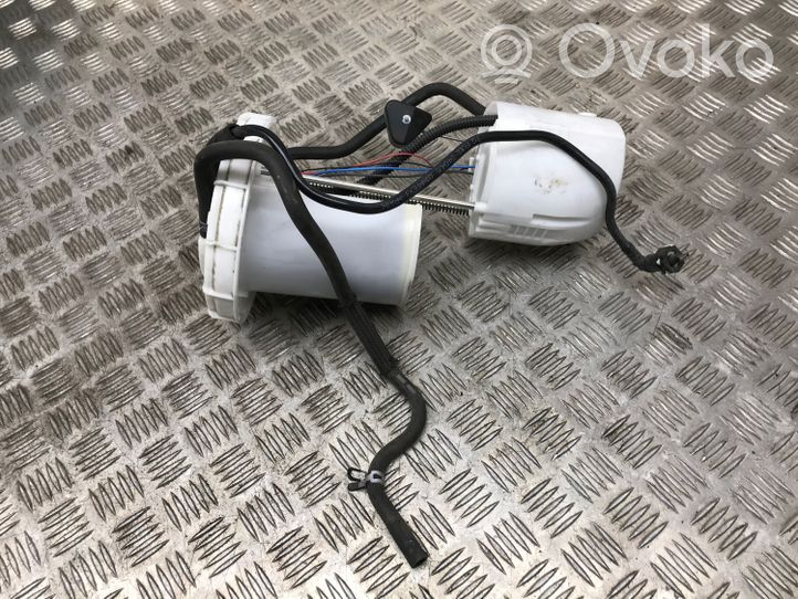 Toyota Yaris Pompe à carburant 777040D090