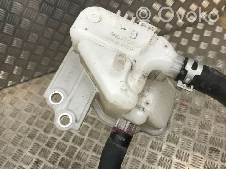 Toyota Yaris Vase d'expansion / réservoir de liquide de refroidissement 