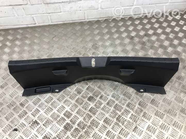 Toyota Yaris Rivestimento di protezione sottoporta del bagagliaio/baule 583870D090