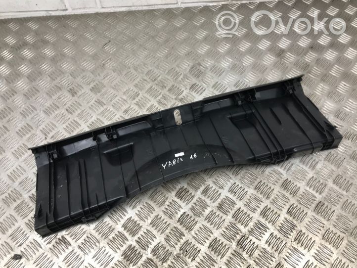 Toyota Yaris Protection de seuil de coffre 583870D090