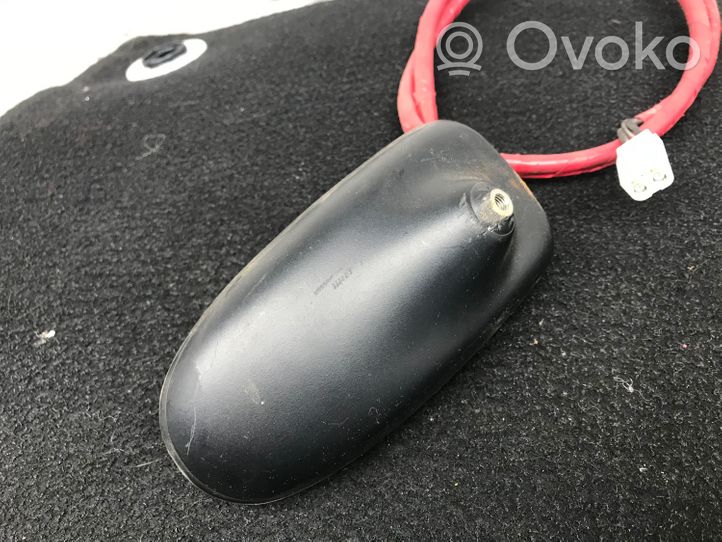 Toyota Yaris Antena (GPS antena) V309075C