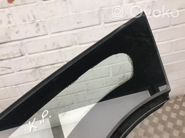 Toyota Yaris Front triangle window/glass 