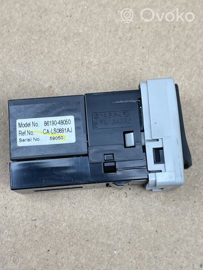 Lexus RX III Connecteur/prise USB 8619048050