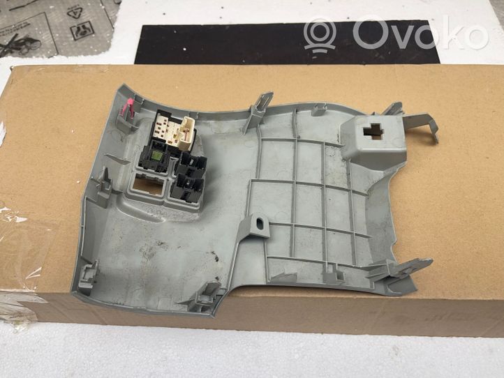 Toyota Prius (XW30) Verkleidung Armaturenbrett Cockpit unten 5548047020