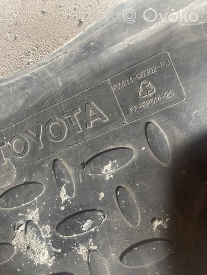 Toyota Prius+ (ZVW40) Gumowa mata bagażnika PZ434G0302PJ