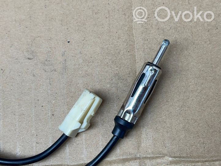 Lexus RX 330 - 350 - 400H Antena GPS V300919E