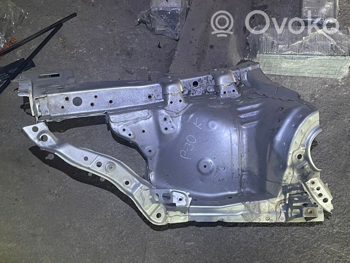 Toyota Prius (XW30) Longeron support avant 