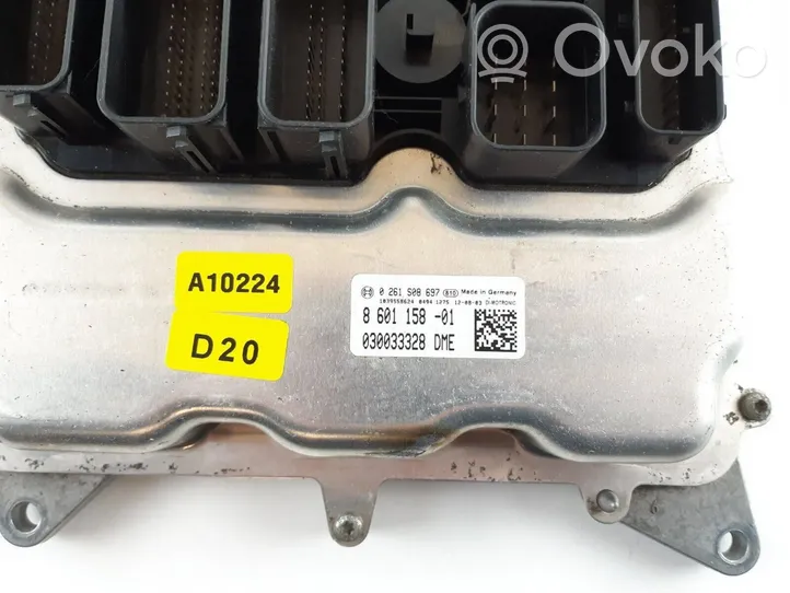 BMW 3 F30 F35 F31 Sterownik / Moduł ECU 8601158