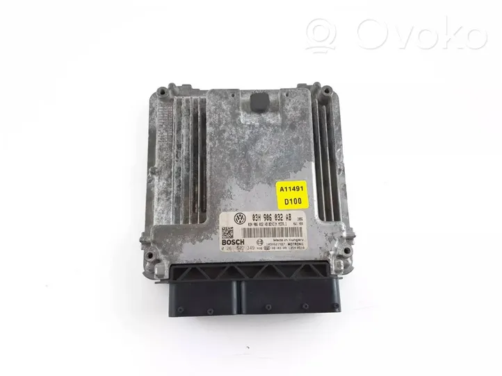 Volkswagen PASSAT B6 Calculateur moteur ECU 03H906032AB