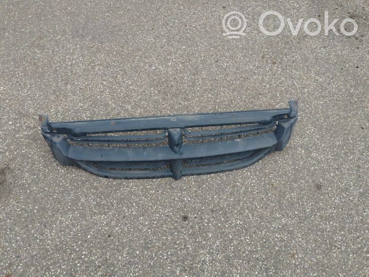 Chrysler Voyager Atrapa chłodnicy / Grill 04576955