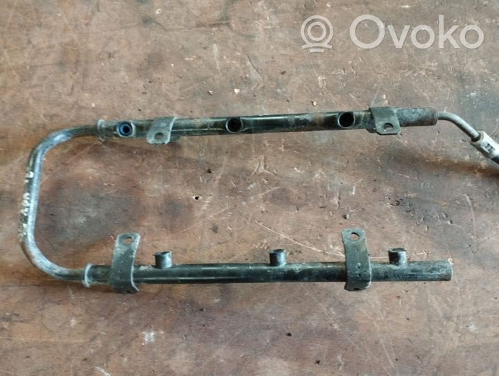 Chrysler Voyager Fuel main line pipe 