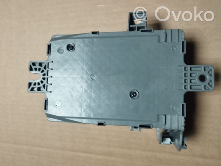 Acura TSX II Module de fusibles TL2A114EN