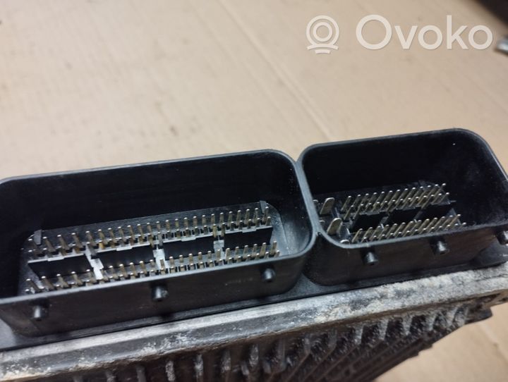 Chrysler Voyager Sterownik / Moduł ECU P05187070AI