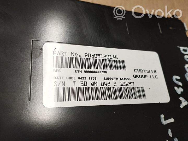 Chrysler Town & Country V Unità principale autoradio/CD/DVD/GPS P05091301AB