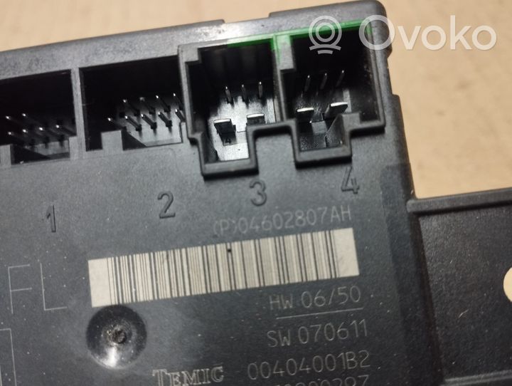 Chrysler Voyager Door control unit/module P04602807AH