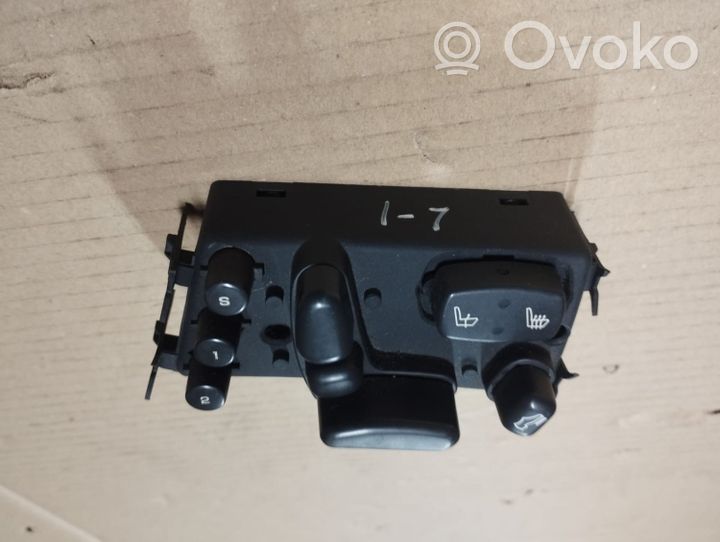 Chrysler Pacifica Seat control switch 0YD13TRMAD