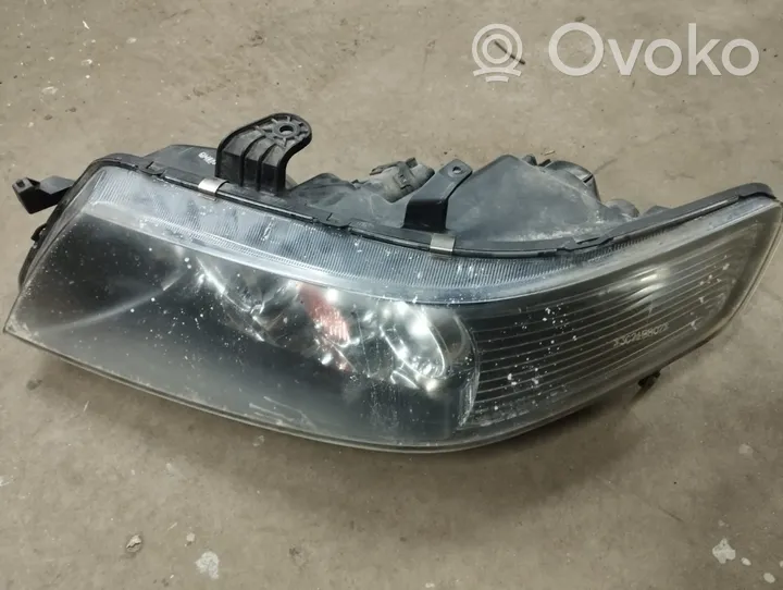 Honda Accord Lampa przednia P2928