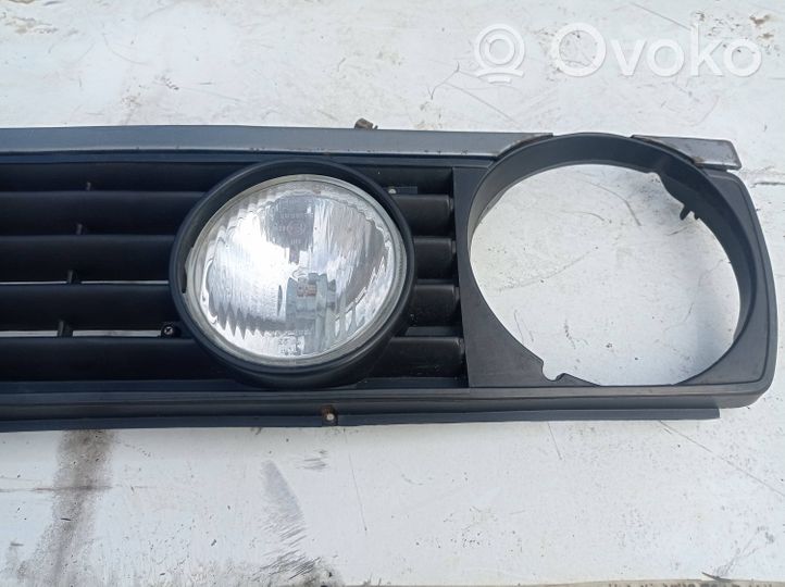 Volkswagen Golf II Atrapa chłodnicy / Grill 