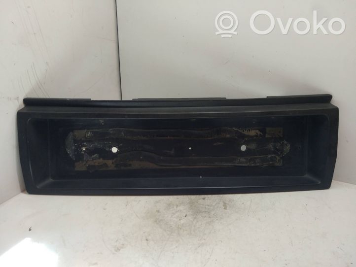 Audi 80 90 B3 Trunk door license plate light bar 893853465