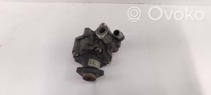 Audi A6 S6 C6 4F Ohjaustehostimen pumppu 4F0145156H