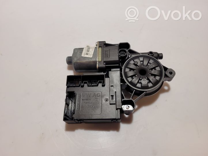 Volkswagen PASSAT B7 Moteur de lève-vitre de porte avant 3C0959792C