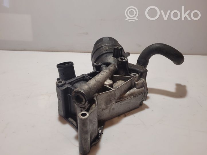 Opel Corsa D Supporto di montaggio del filtro dell’olio 55238293