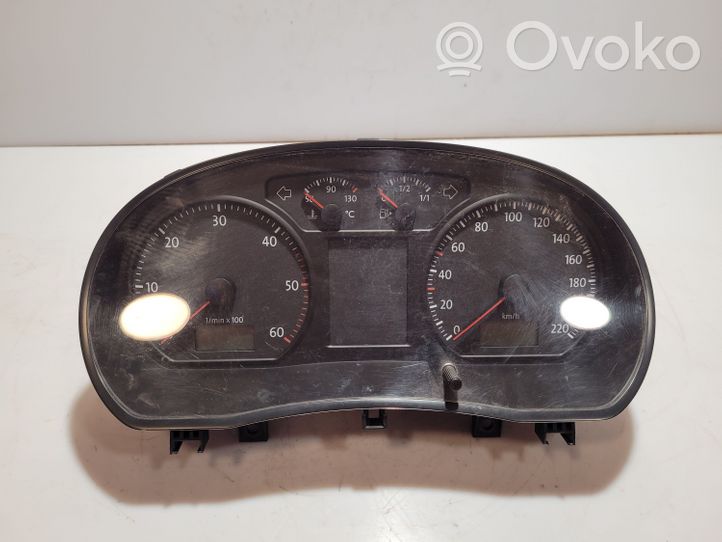 Volkswagen Polo IV 9N3 Compteur de vitesse tableau de bord 110080321037A