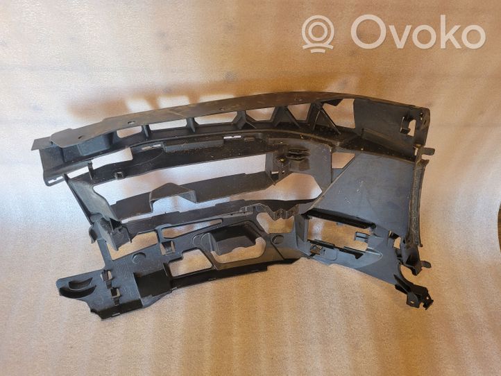 BMW 5 G30 G31 Front bumper support beam 7385345