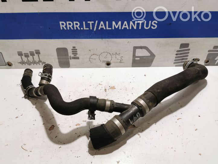 Volvo V60 Tuyau de liquide de refroidissement moteur 31319796