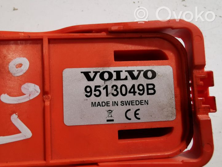 Volvo V60 Relais de batterie fusible 9513049B