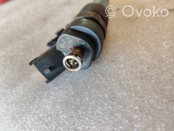 Peugeot Boxer Fuel injector 0445120002