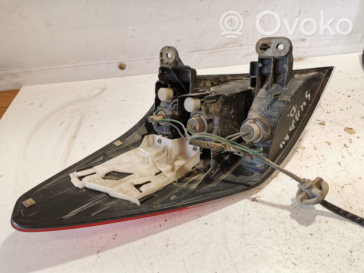 Subaru Legacy Lampa tylna 22020067