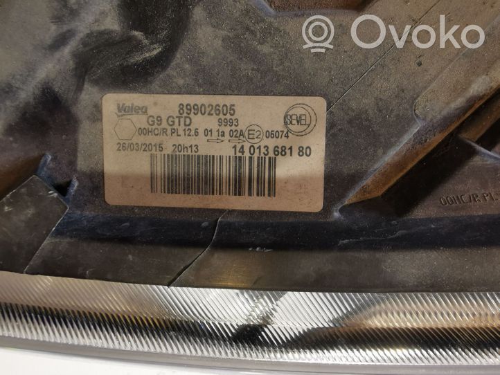 Toyota Proace Phare frontale 89902605