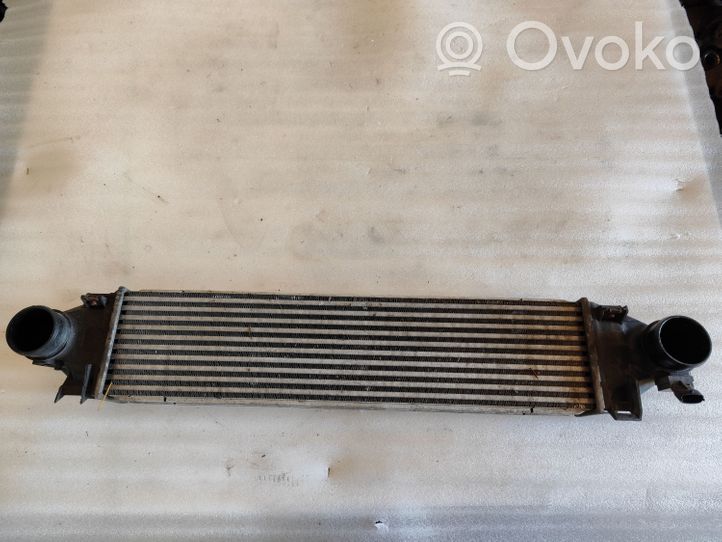 Volvo V60 Chłodnica powietrza doładowującego / Intercooler 31338475