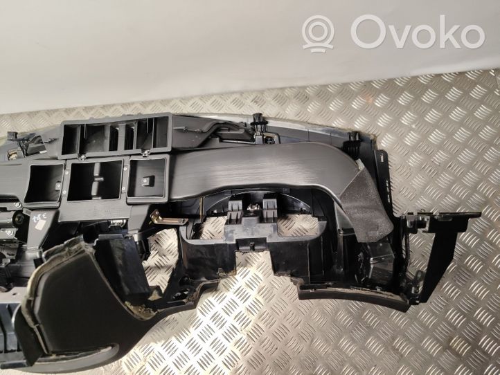 KIA Ceed Panelė 847101H000EQ