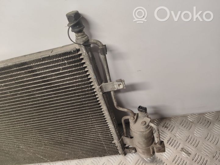 Volvo V70 Radiateur condenseur de climatisation 30676414