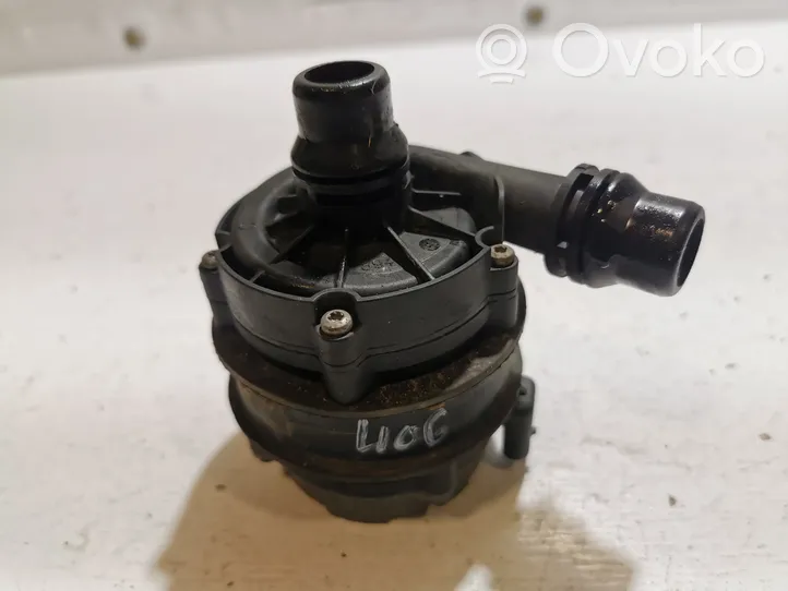 Mercedes-Benz E W213 Pompe à eau de liquide de refroidissement A0005002686