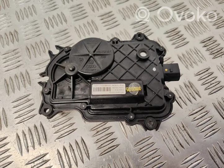 Audi A8 S8 D3 4E Takaoven lukitusmoottori 4E0837059