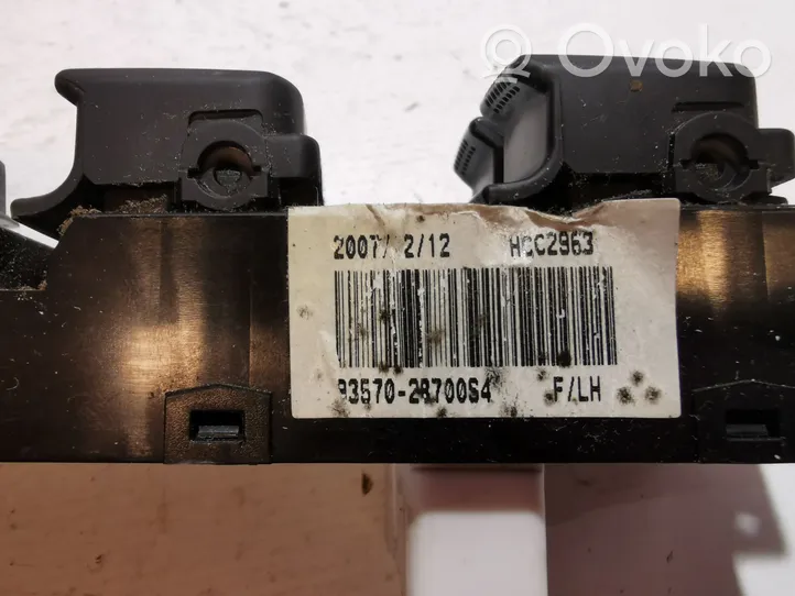 Hyundai Santa Fe Electric window control switch 935702B700