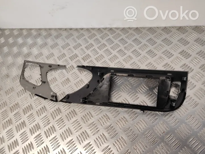 Audi A4 Allroad Element deski rozdzielczej 8K1857186H