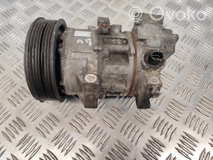 Toyota Avensis T250 Ilmastointilaitteen kompressorin pumppu (A/C) GE4472601743