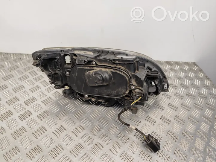 Volvo V60 Headlight/headlamp 31395902