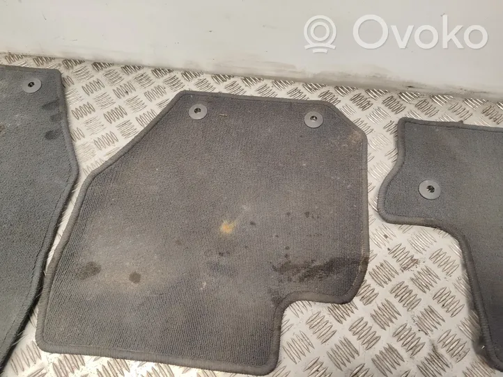 Volvo V60 Kit tapis de sol auto 