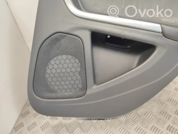 Volvo V60 Rivestimento del pannello della portiera posteriore 8635880