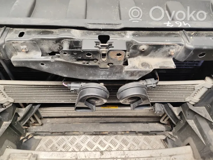 Audi Q7 4L Radiatorių panelė (televizorius) 4L0951229A