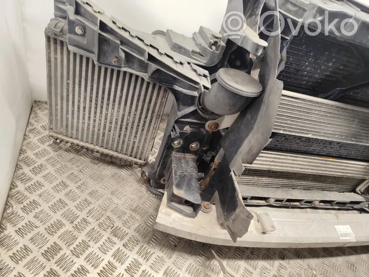 Audi Q7 4L Radiatorių panelė (televizorius) 4L0951229A