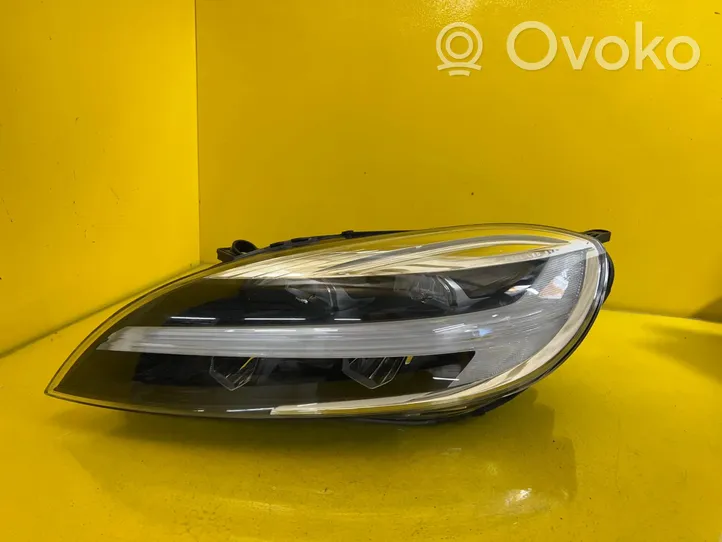 Volvo V40 Cross country Faro/fanale 32228479