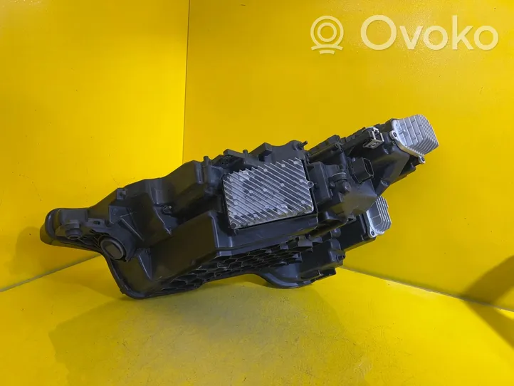 Audi E-tron GT Phare frontale 4KE941040