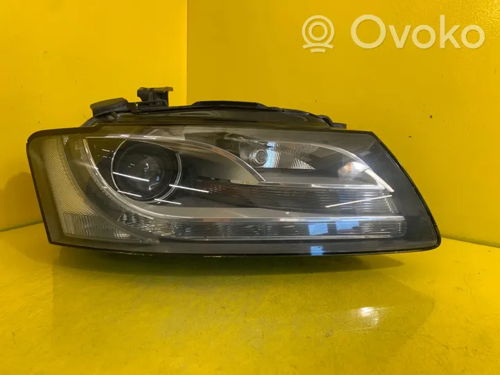 Audi A5 8T 8F Lampa przednia 